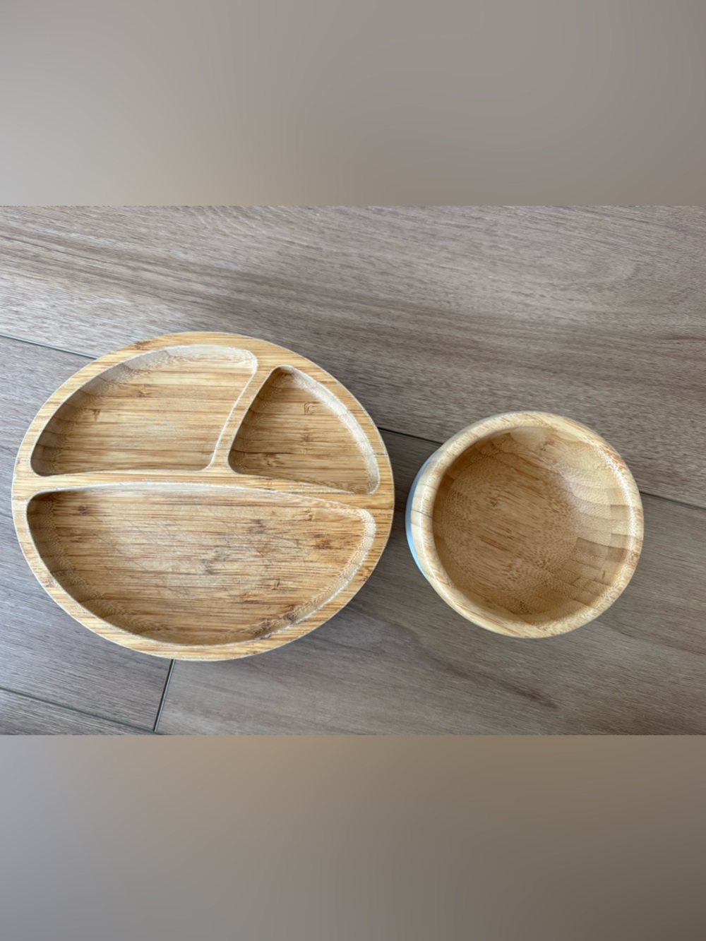 Avanchy suction wooden bowl & plate